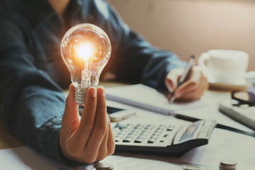 小学四年级奥数：年龄问题例题及讲解