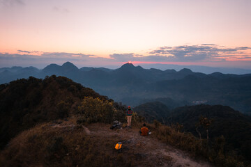 求一篇英语演讲稿 不要太难 四年级的 能一分钟说完的