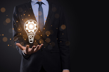 社区居委会依据国家法律法规和政策