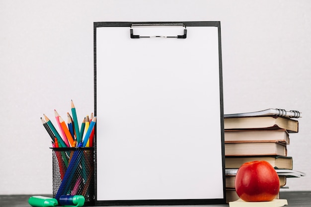 象征感恩的颜色是什么？