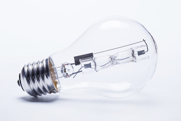 求一篇英语演讲稿 不要太难 四年级的 能一分钟说完的