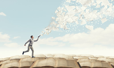 小学四年级奥数：年龄问题例题及讲解